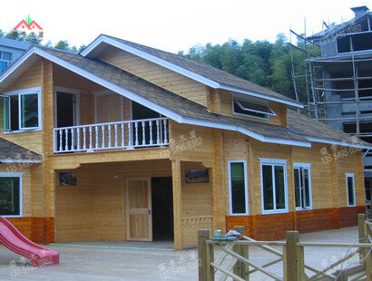 汕頭客戶(hù)搭建的休閑雙層木屋