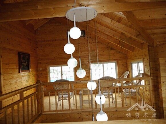 木屋客人新居宴