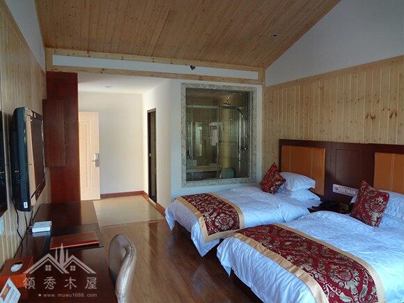 木屋建造完畢后期處理及室外環(huán)境搭建