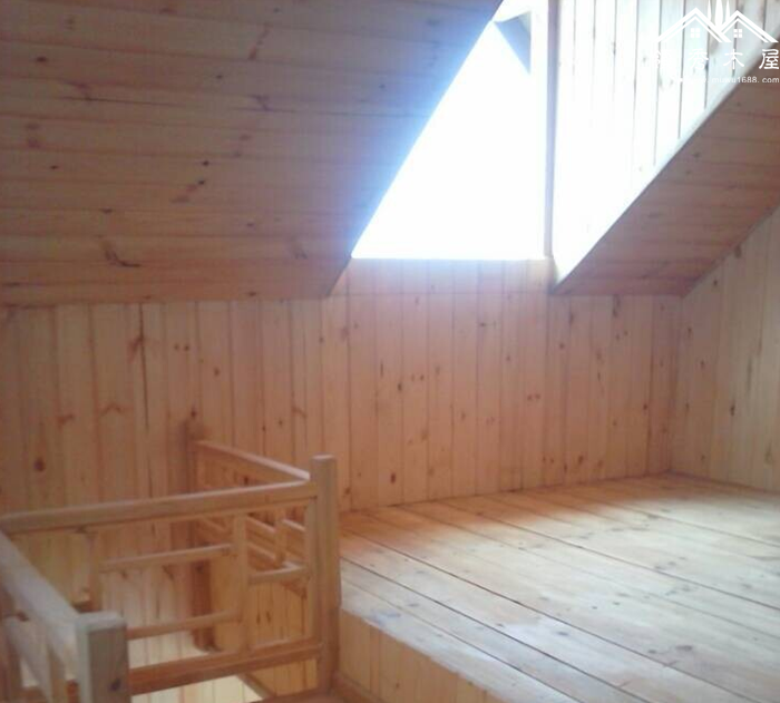 汕尾東村客戶在自己魚塘搭建的水上木屋(圖11)