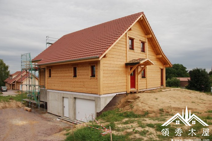 木屋建造工廠設(shè)計(jì)木別墅，木屋別墅實(shí)體展示圖(圖4)