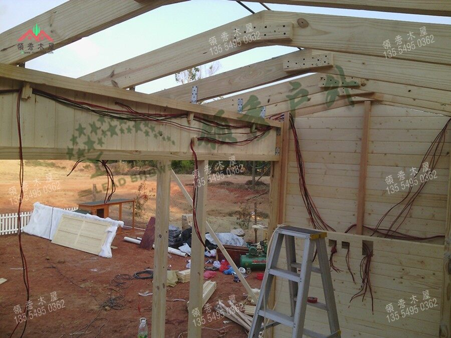 惠州客戶搭建簡單實用的居住小木屋(圖5)