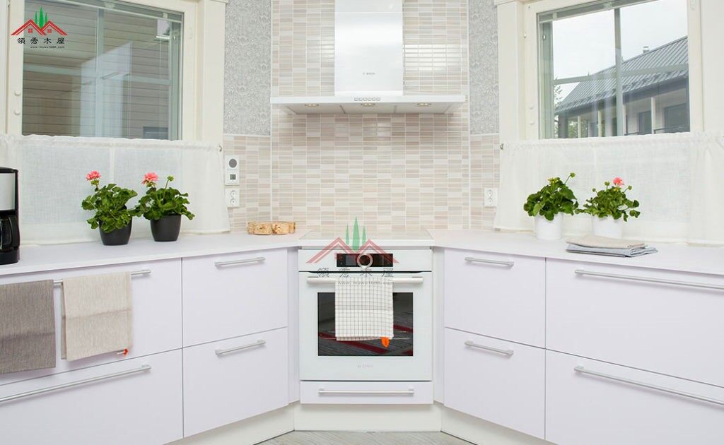 紅色兩層重型木屋木別墅