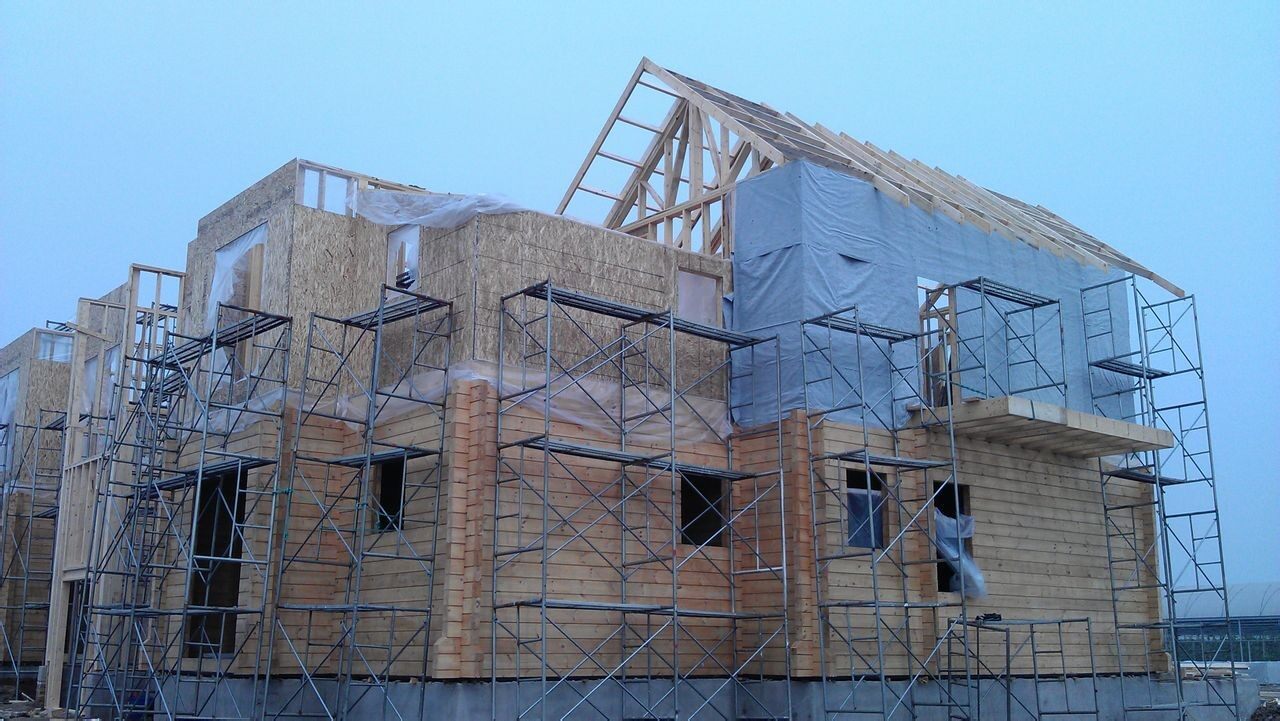 輕型木屋與重型木屋結(jié)合