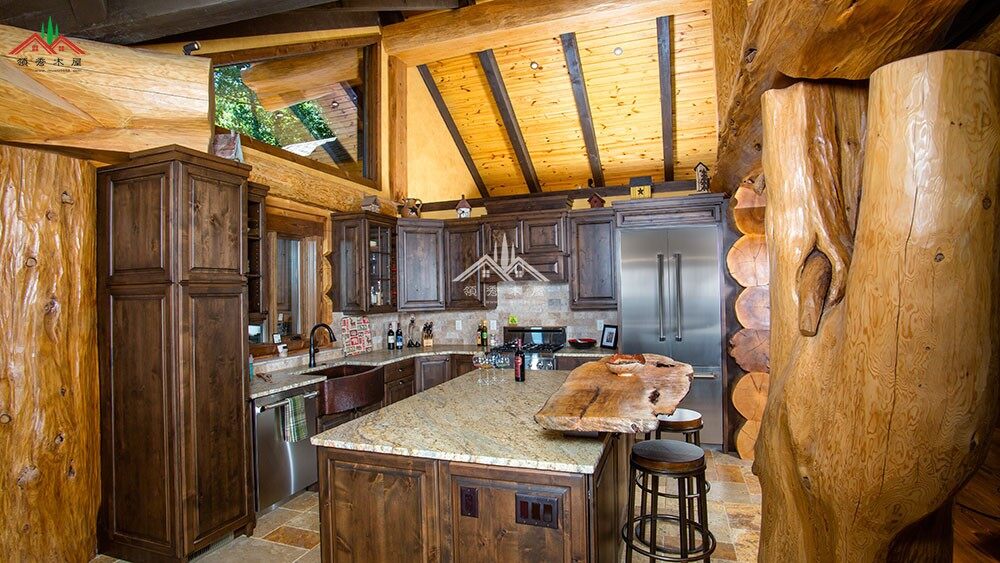 高檔的重型木刻楞木屋別墅是什么樣的？(圖22)