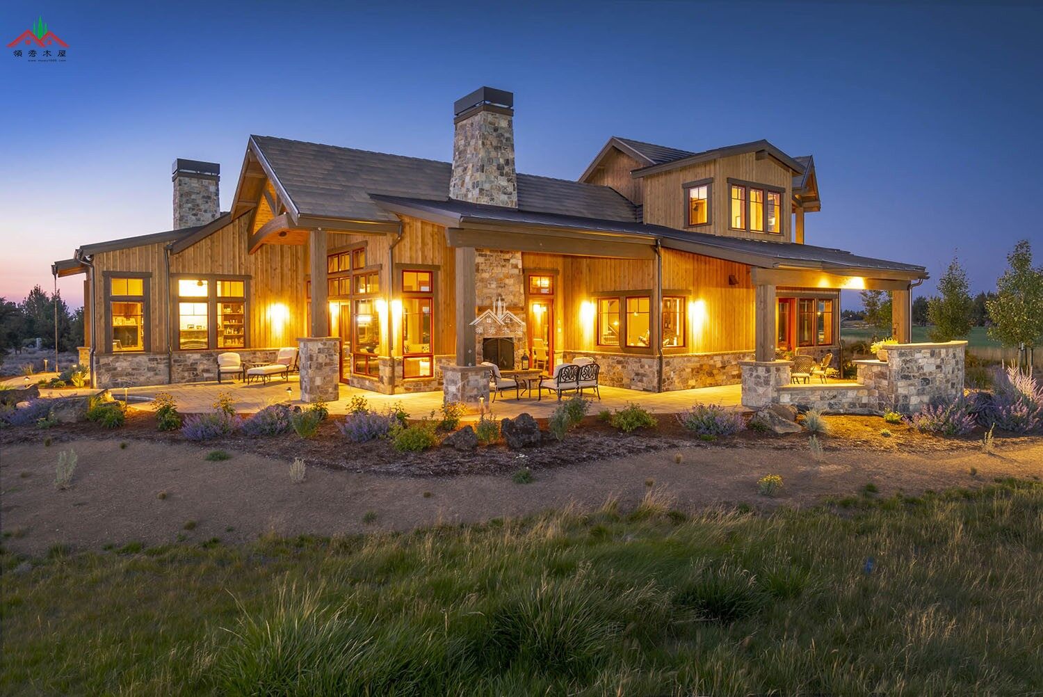 大型梁柱木屋別墅