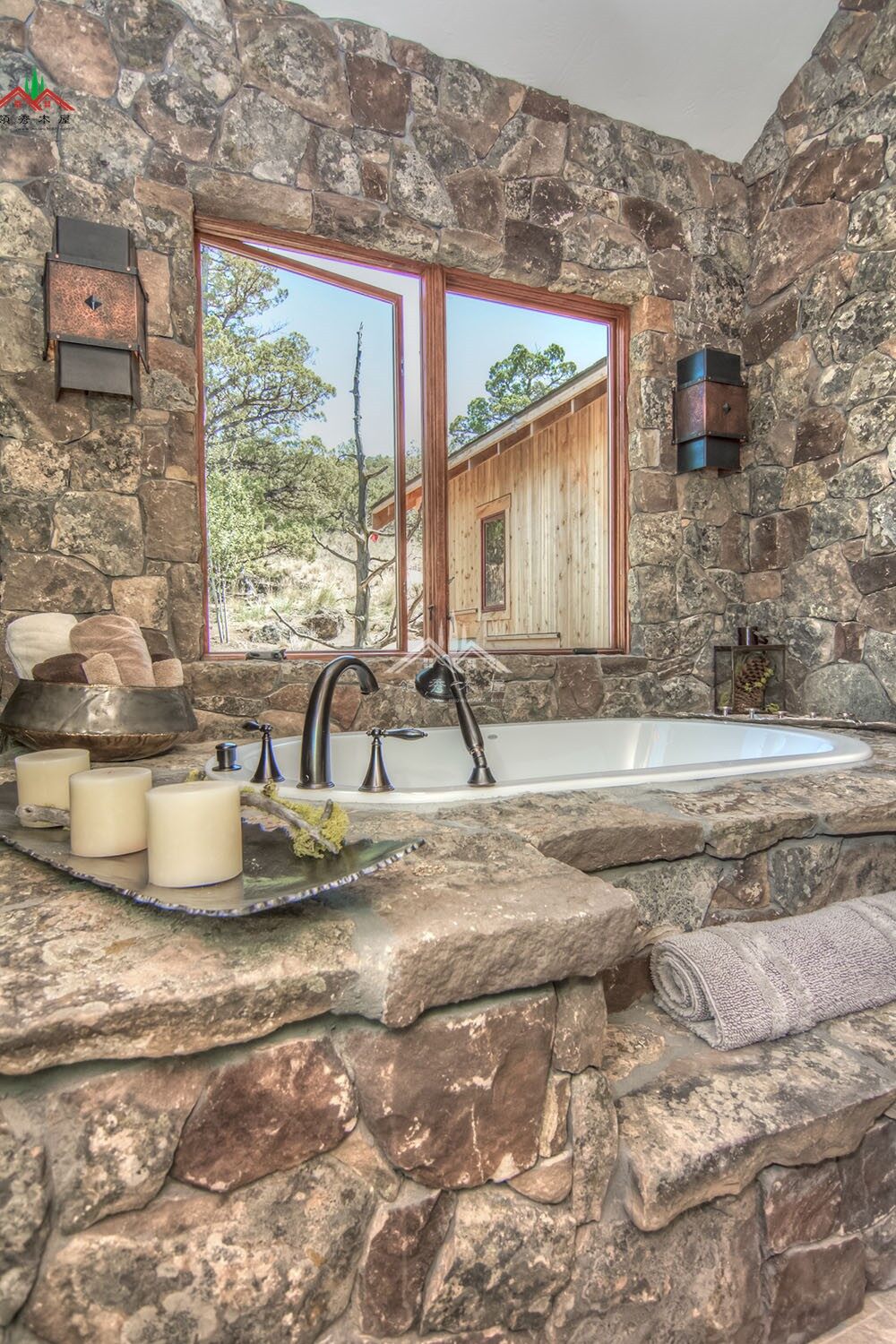 室內(nèi)不像木屋的梁柱木屋別墅