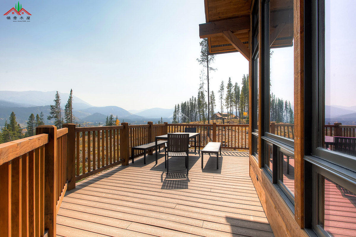 高檔梁柱木屋別墅酒店