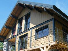 一層混磚結(jié)構(gòu)二層木屋結(jié)構(gòu)