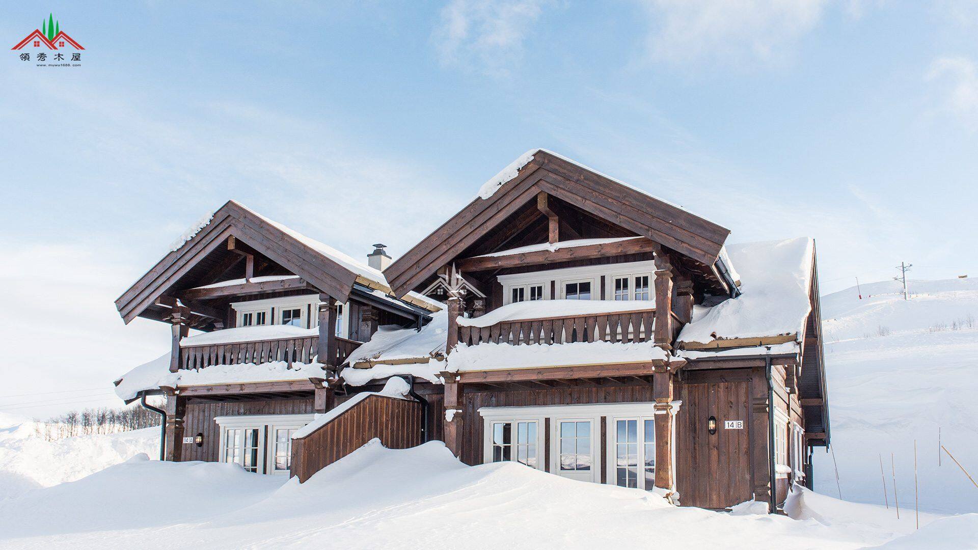 屋頂可以長(zhǎng)綠色植物的重型木刻楞木屋別墅