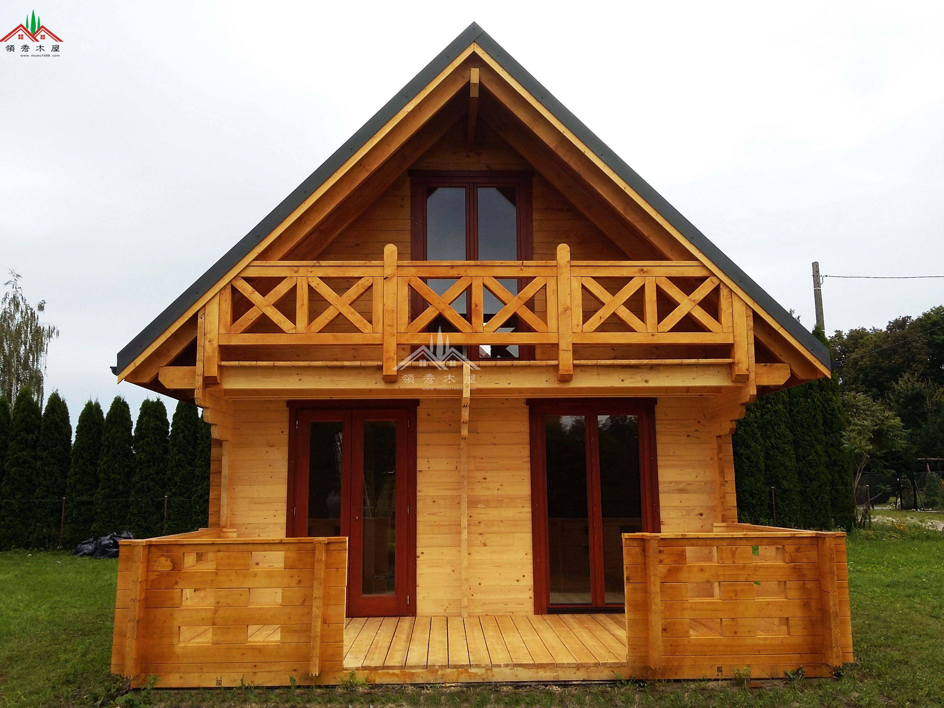 出口海外帶閣樓度假小木屋