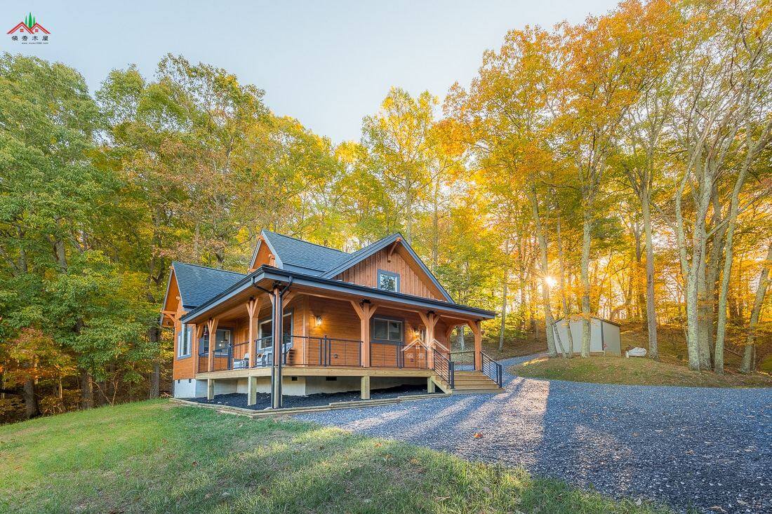梁柱型雙層木屋別墅