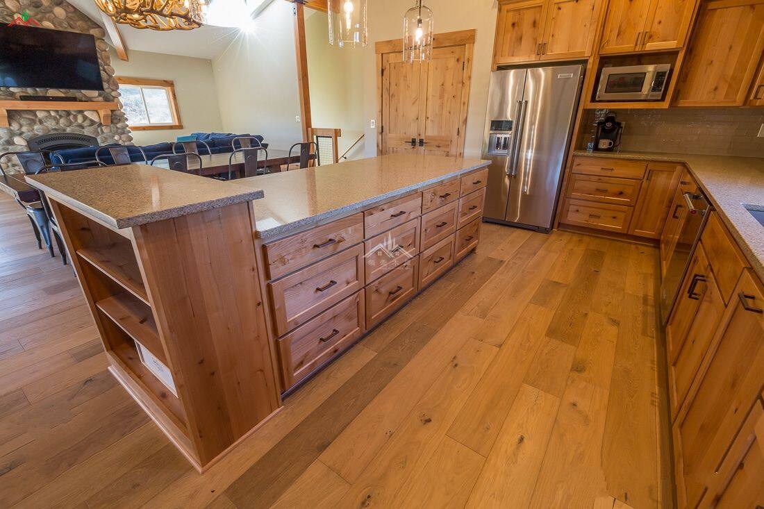 谷倉風格梁柱型木屋別墅