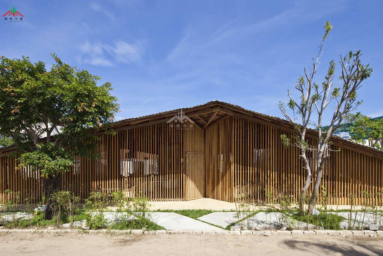 咖啡廳接待中心木房子