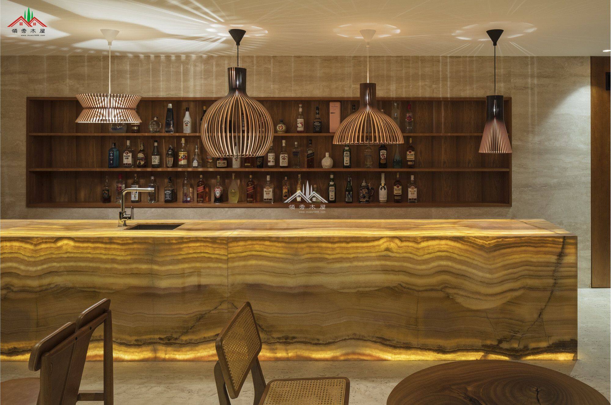 弧形膠合梁木屋