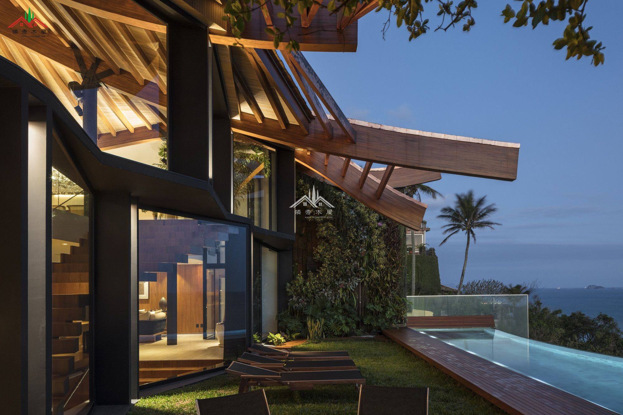 弧形膠合梁木屋