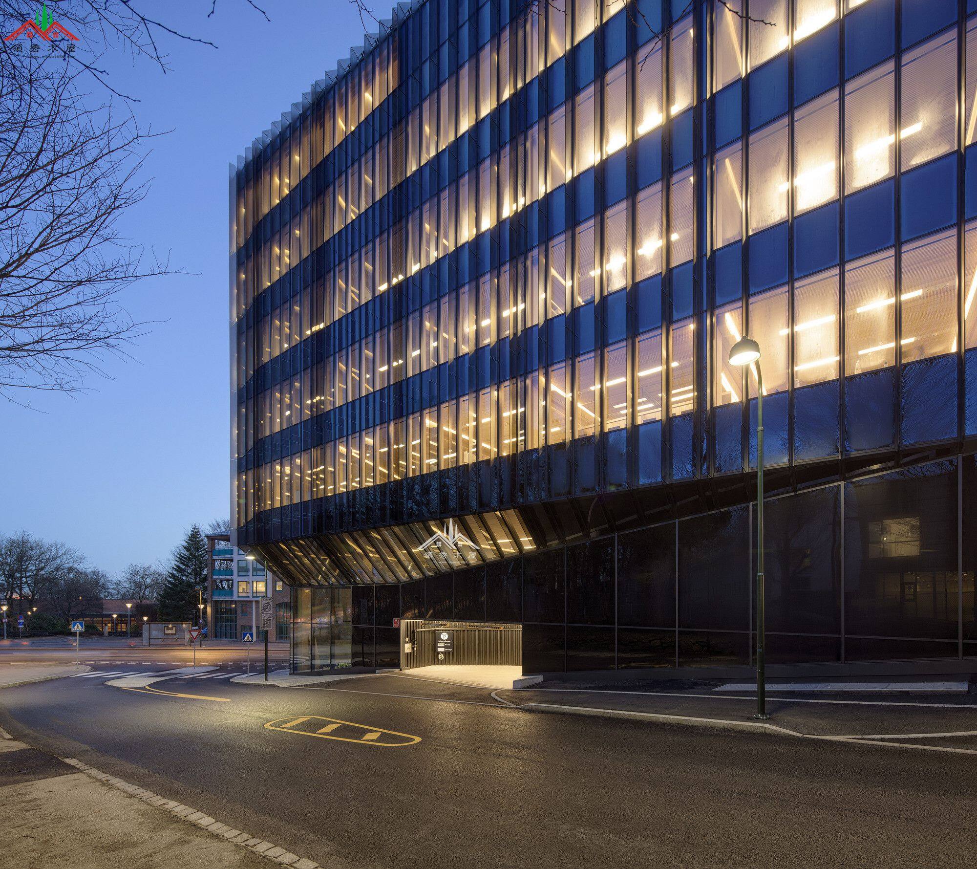 木結(jié)構(gòu)辦公樓