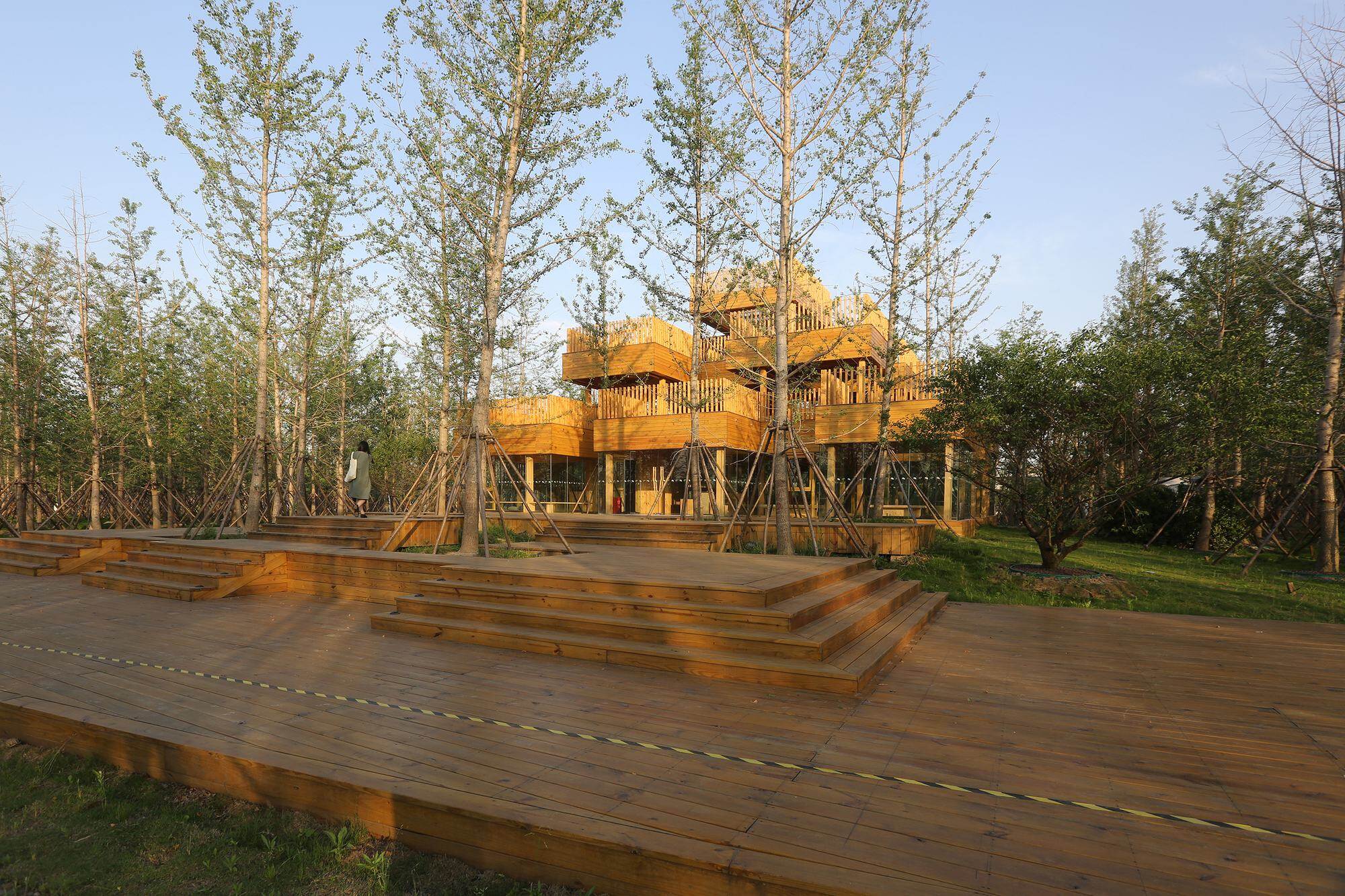 木結(jié)構(gòu)茶館