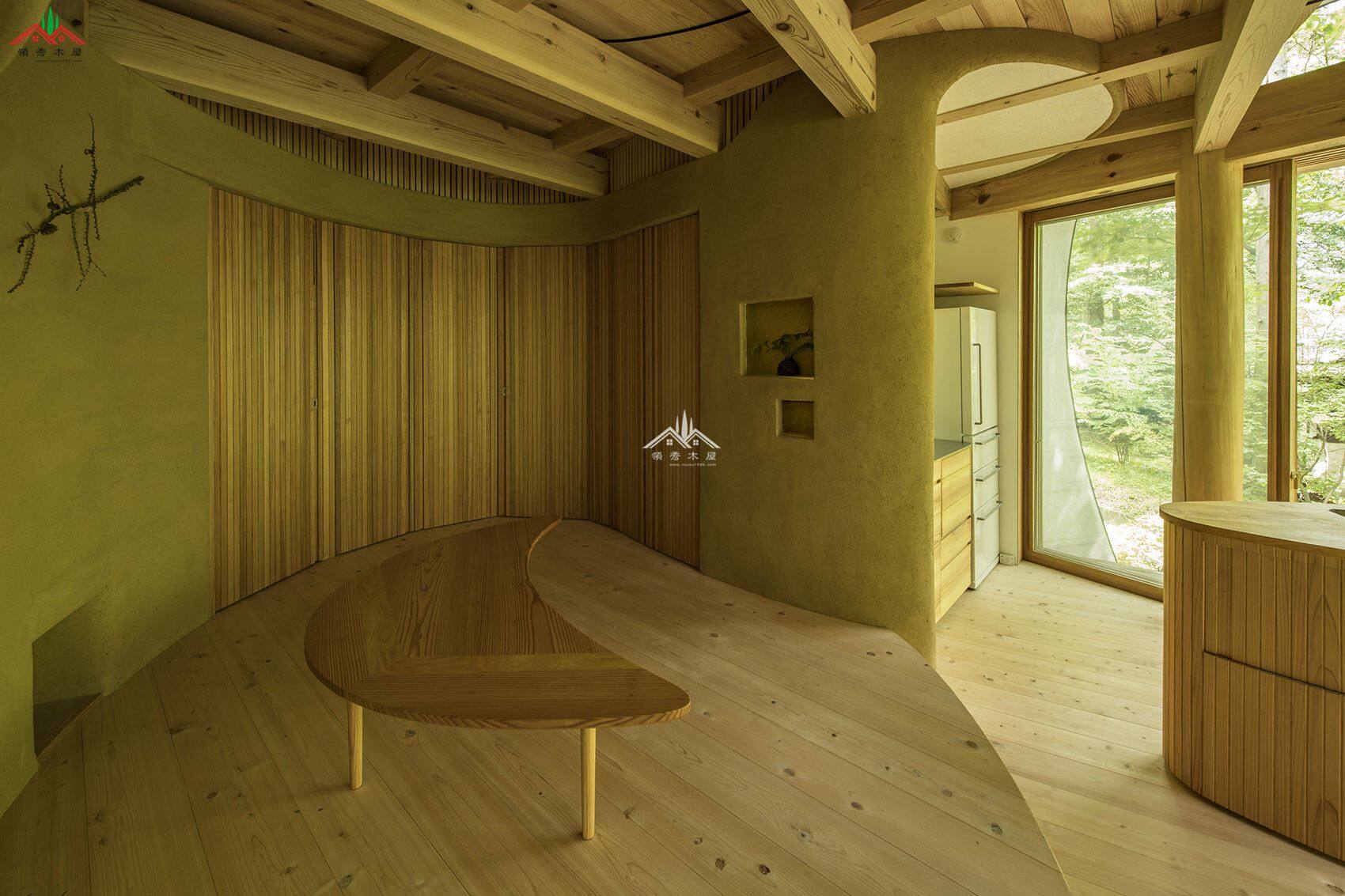 雞蛋殼外形民宿木屋