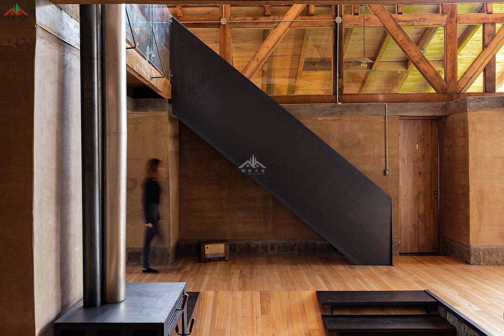 木結(jié)構(gòu)酒店民宿