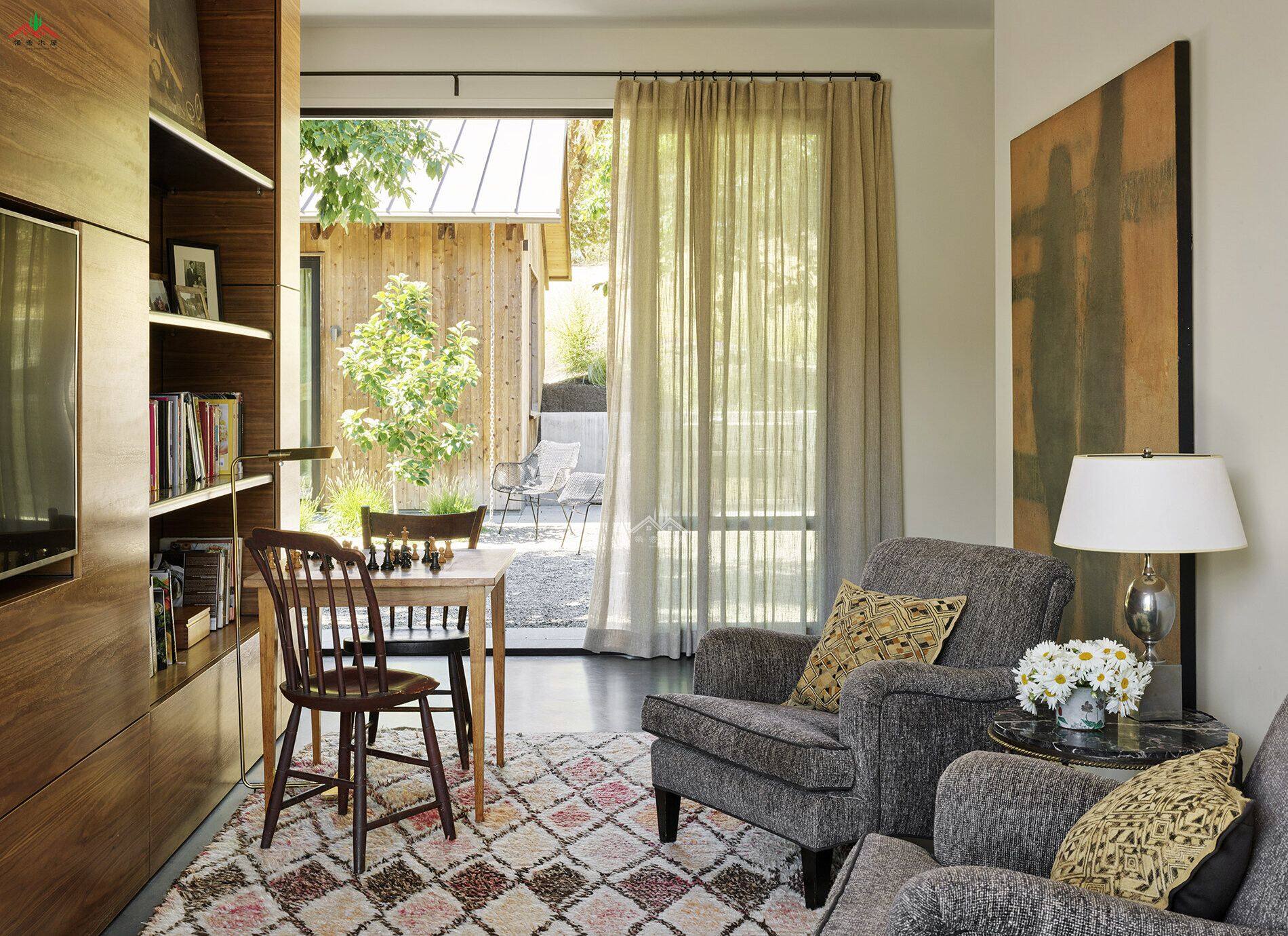 鄉(xiāng)村養(yǎng)老木屋