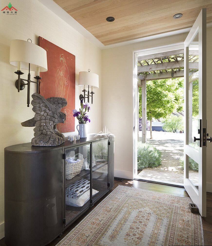 歐式鄉(xiāng)村風(fēng)格木屋別墅