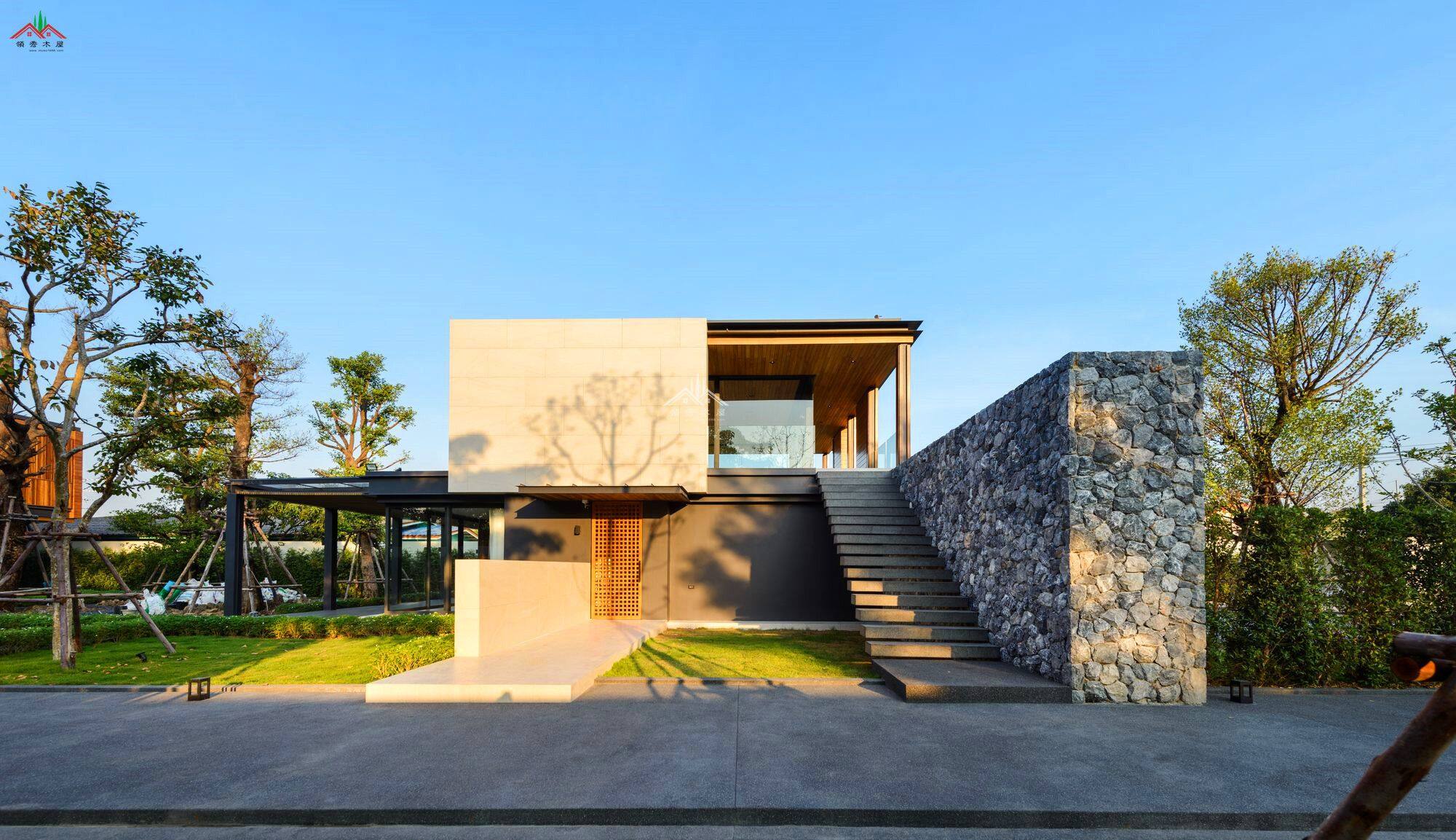 創(chuàng)意特色木別墅住宅