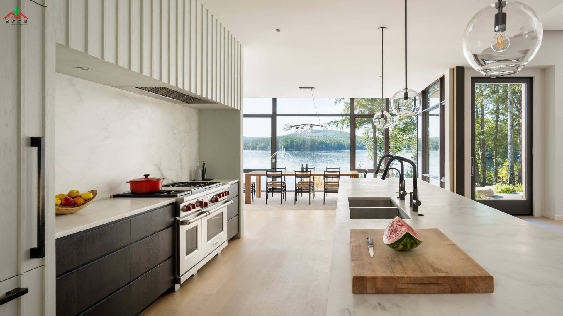 簡約輕奢風(fēng)格木屋