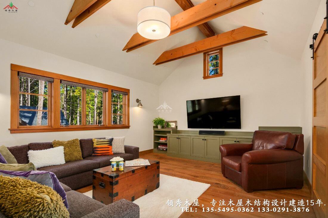 木屋的室內(nèi)裝修