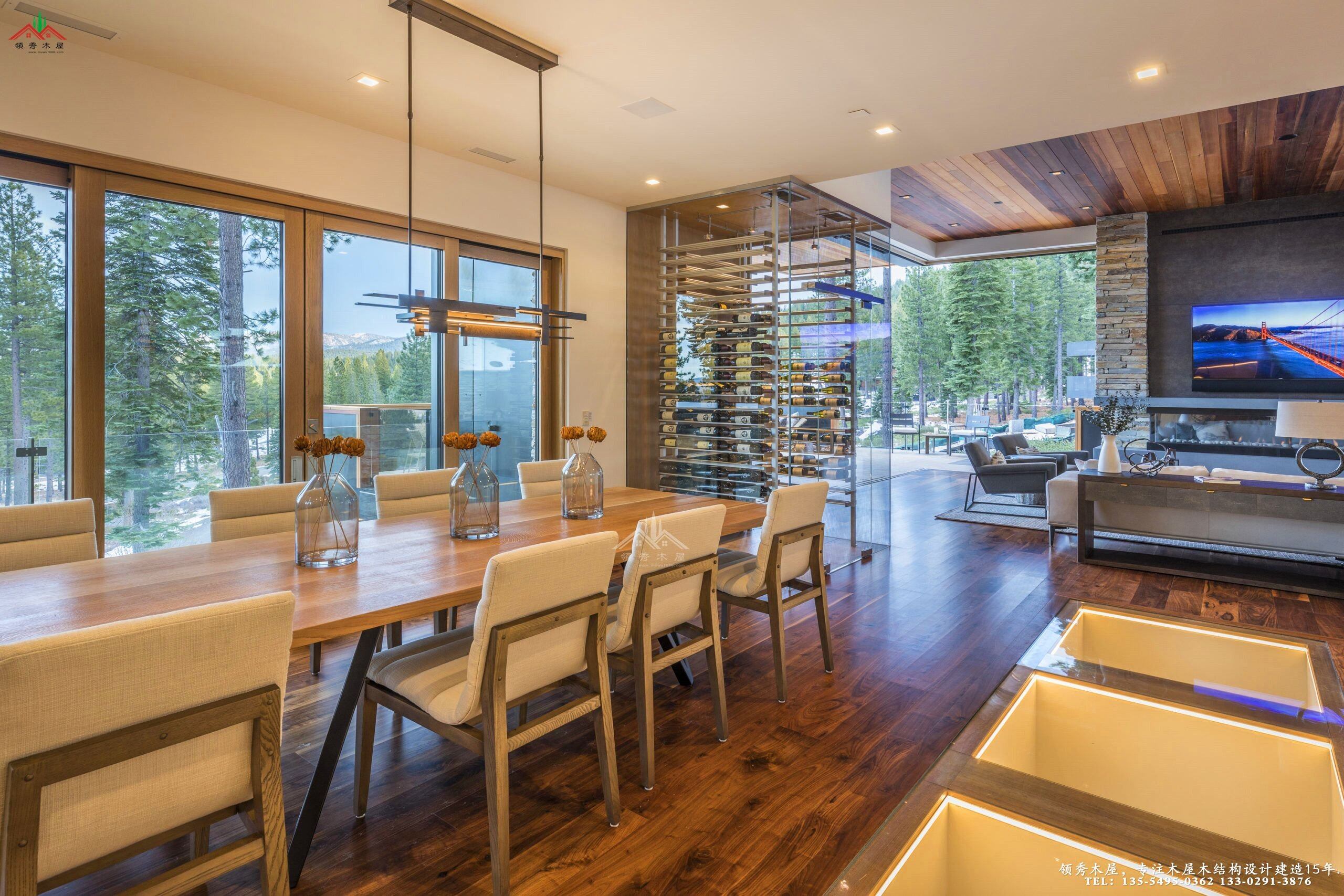 純現(xiàn)代風(fēng)格木別墅