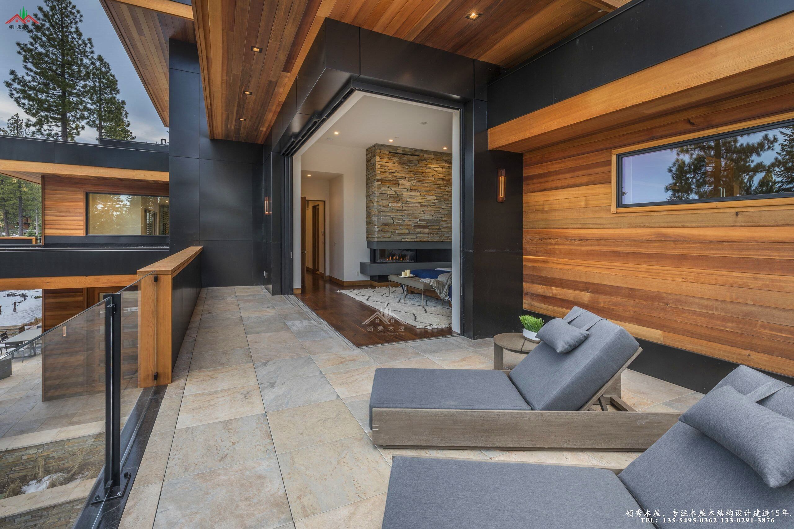 純現(xiàn)代風(fēng)格木別墅