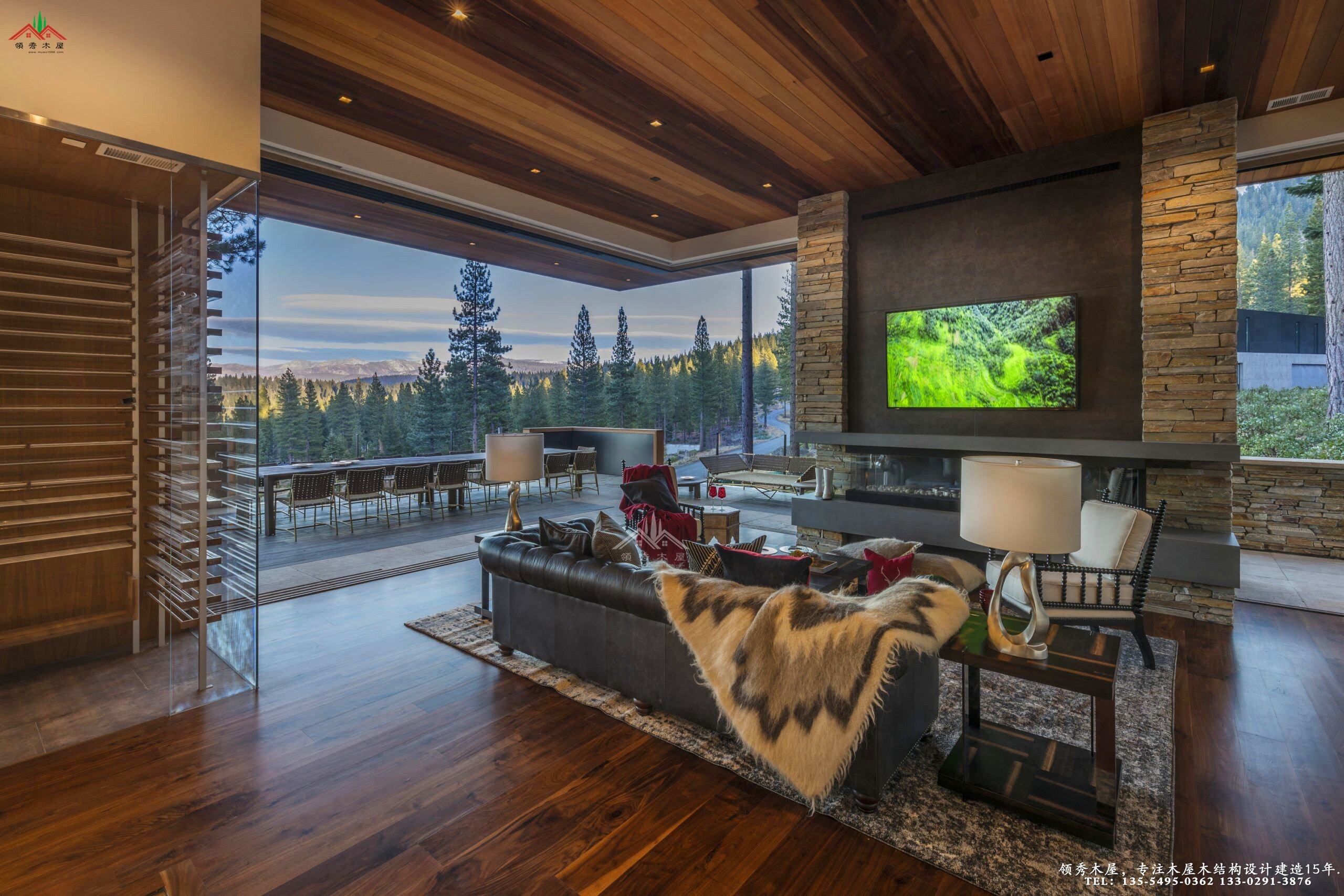 純現(xiàn)代風(fēng)格木別墅