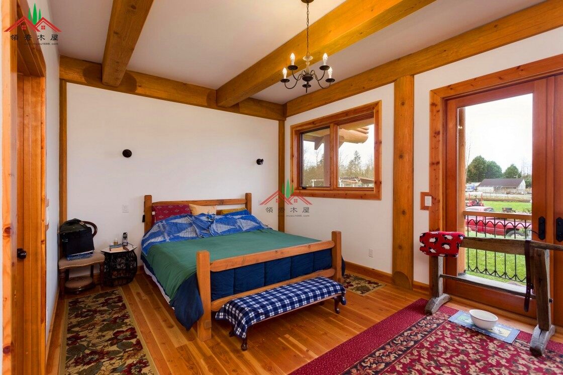 領(lǐng)秀木屋內(nèi)蒙古原木屋別墅